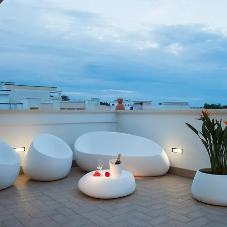 Couette-café Aria Di Mare 3*